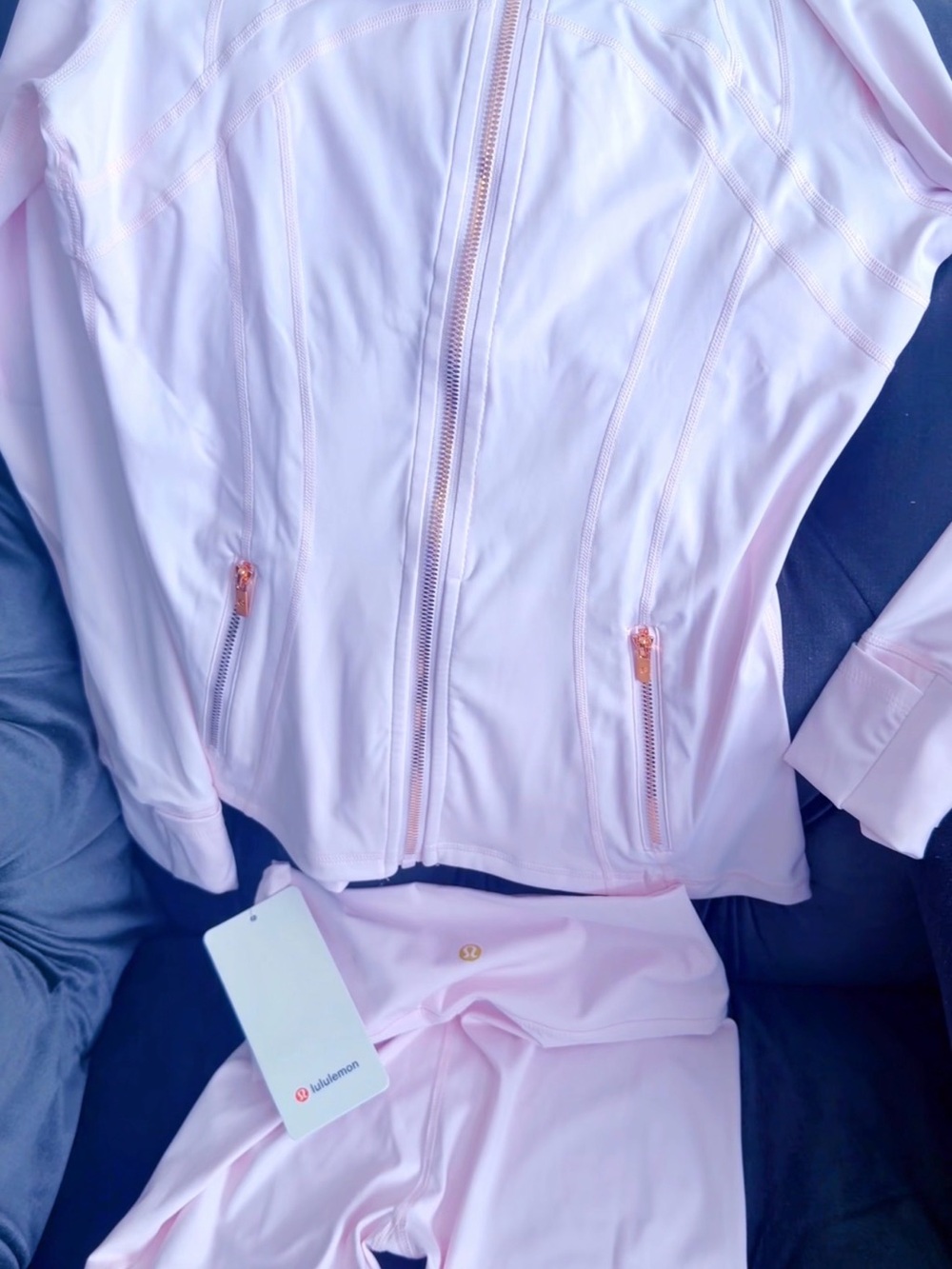 lululemon athletica Women's Light Pink Zip-Up Jacket & Leggings Set